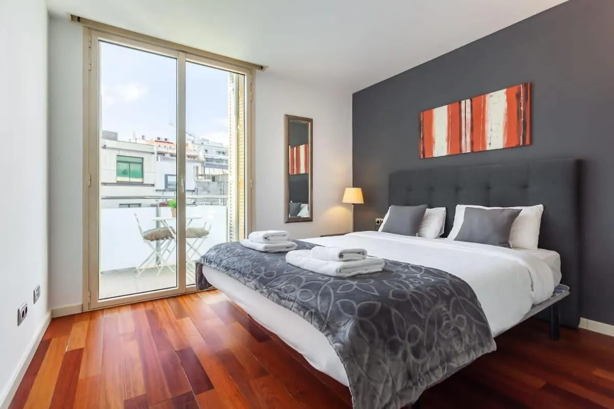 3Bedroom Duplex With Balcony In Plaza Cataluna Barcelona 0*,